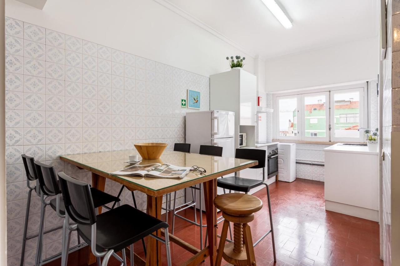 Joivy Vintage Flat With Terrace Apartment