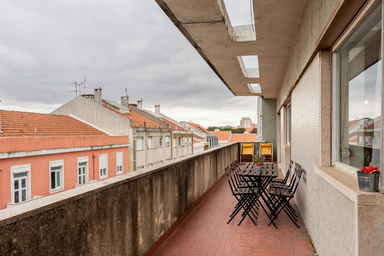 Joivy Vintage Flat With Terrace Lissabon